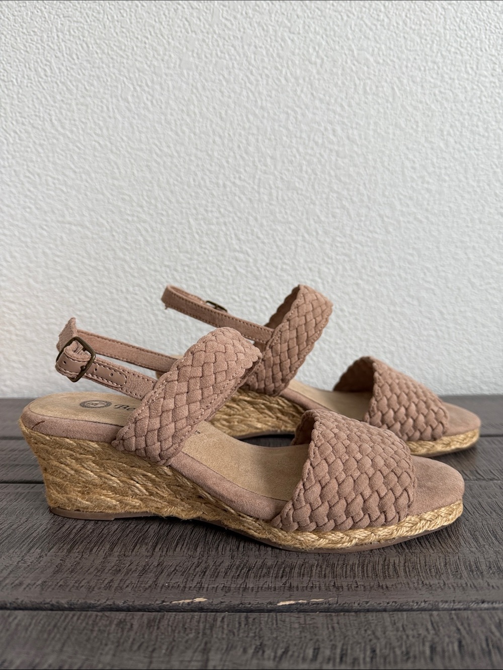 Bella Vita Almond Super Suede Mariella Open Toe Espadrille Sandals NIB